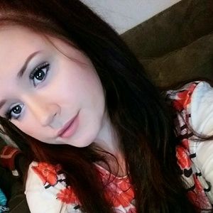 Meet your Posher, Alexus